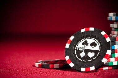 Hand resolution display after blackjack dealer completes their hand